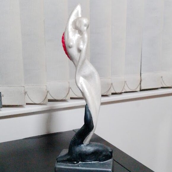 Vintage Art Deco Ceramic Statue  Nude Woman with Greyhound - Picture 1 of 8